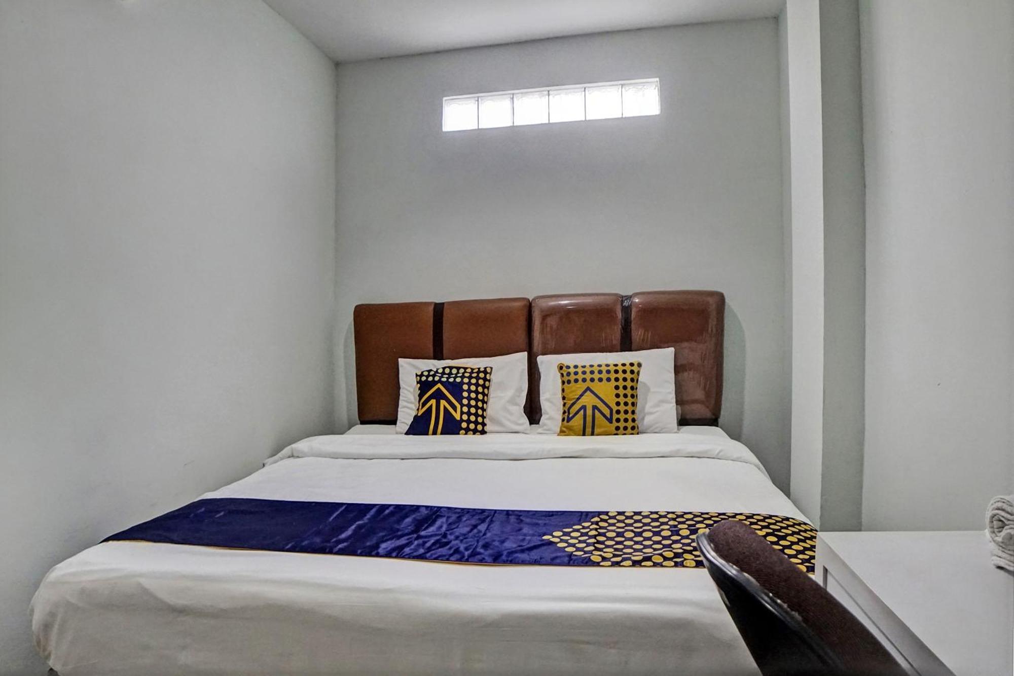 Spot On 92822 Finest House Near Amplas Bus Terminal Medan Kültér fotó