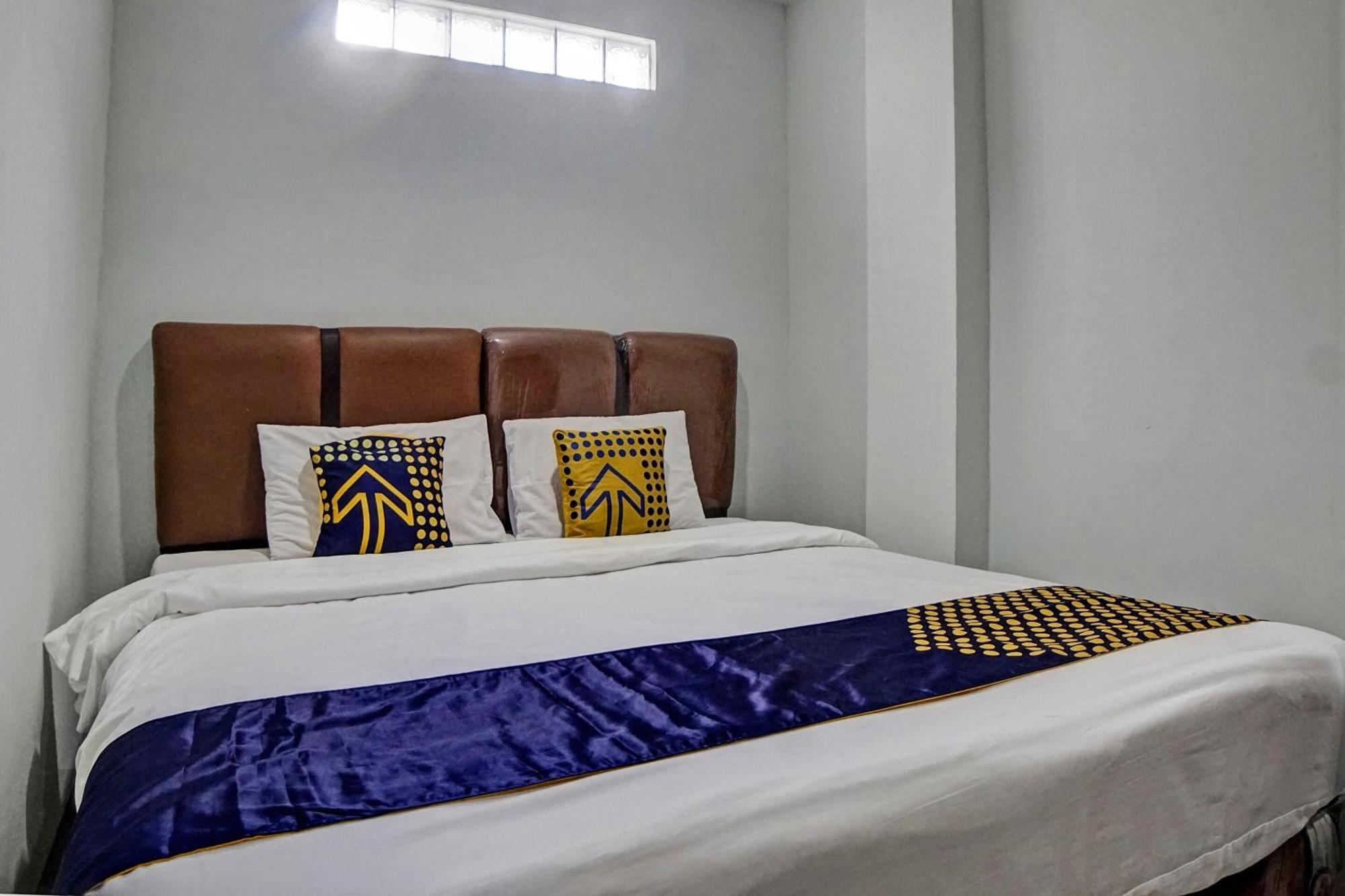 Spot On 92822 Finest House Near Amplas Bus Terminal Medan Kültér fotó